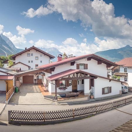 Chalet Holzerstubn エールヴァルト エクステリア 写真