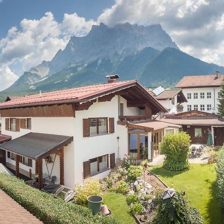 Chalet Holzerstubn エールヴァルト エクステリア 写真
